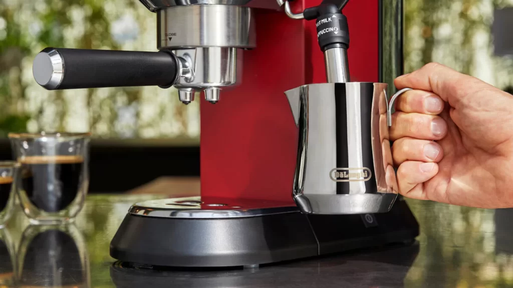 Portada de Cafeteras con calentador de leche